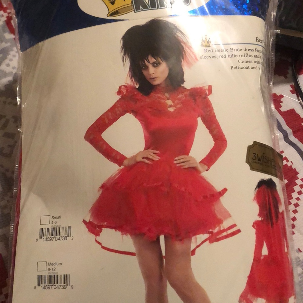 Costume